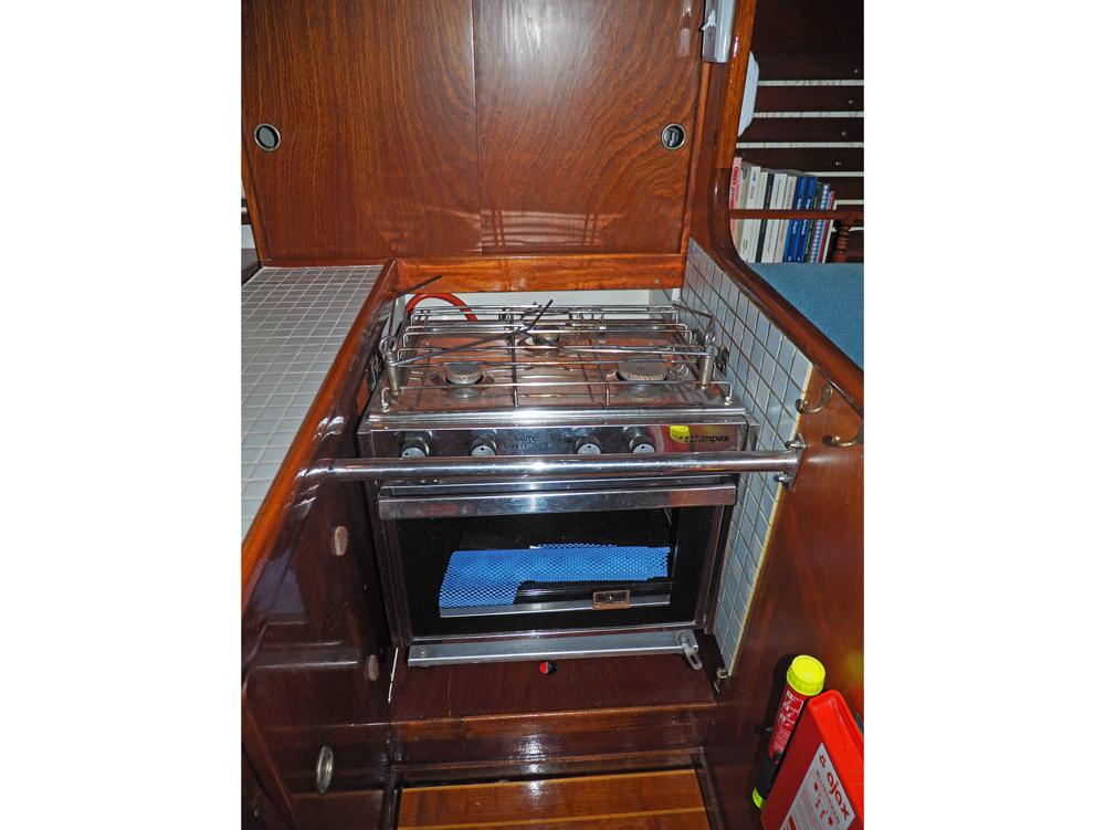 Salon, Accommodatie